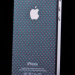 Laminátový panel - černo zelený a nový design pro iPhone